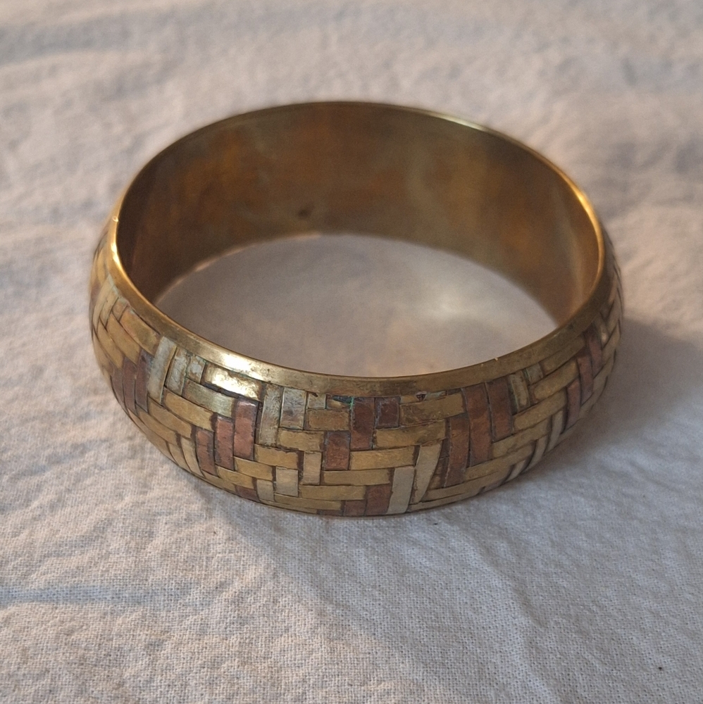 Mixed metals bangle - Picture 2 of 5